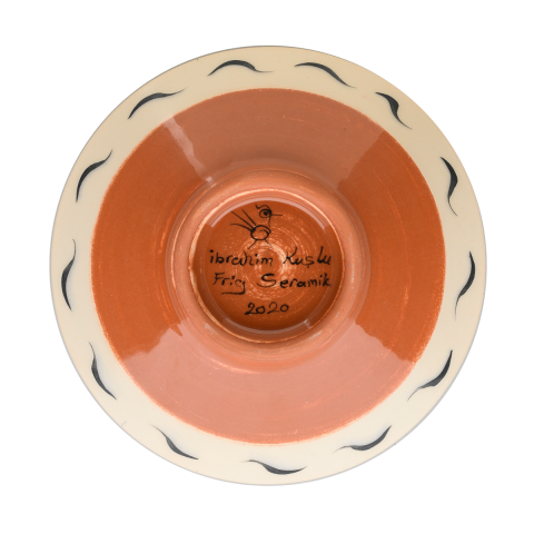 Beylikler Dönemi Stilize Çiçek Desenli Kase (16cm)