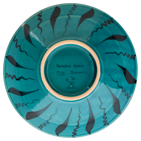 Selçuklu Bitkisel Zeminli Atmaca Kuş Desenli Kase (22)cm