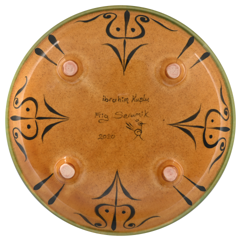 Selçuklu Doğa Tasvirli Kartal Desenli Ayaklı Tabak (23cm)