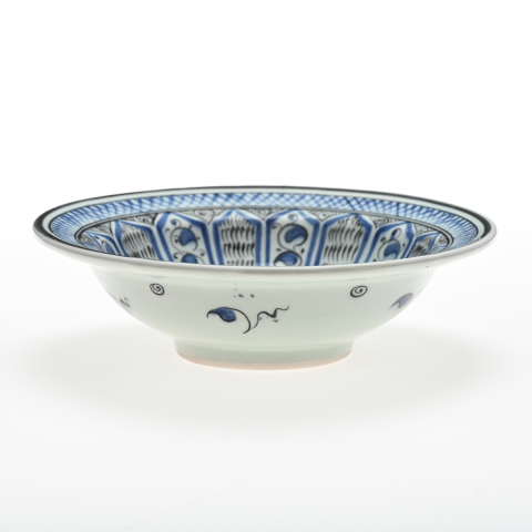 Selçuklu Dönemi Kafes Desenli Kenarlı Tabak (19cm)