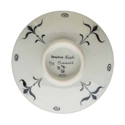 Selçuklu Balık Desenli Beyaz Kenarsız Tabak (19cm)