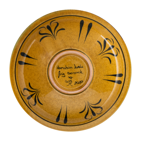 Selçuklu Stilize Doğa Motifli Sarı Tabak (23cm)