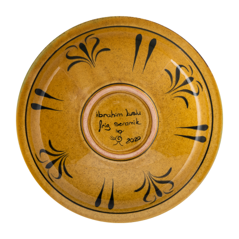Selçuklu Stilize Doğa Motifli Sarı Tabak (23cm)