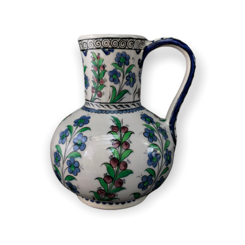 İznik Mavi Çiçek Desenli Saplı Sürahi