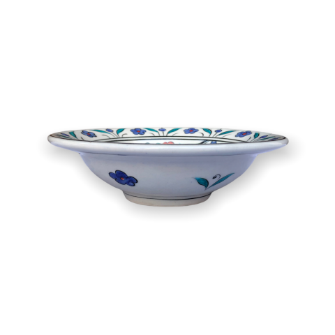 İznik Renkli Dönem Kırmızı ve Mavi Çiçek Desenli Tabak (19cm)