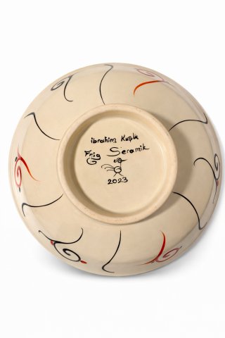 Stilize Çiçek Motifli ve Küfi Yazılı Selçuklu Tabak (22cm)