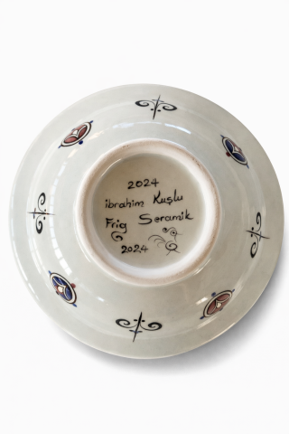 Selçuklu Stilize Çiçek ve Geometrik Motifli Kase 19 cm